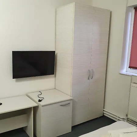 Guest house Pensiunea Elmo